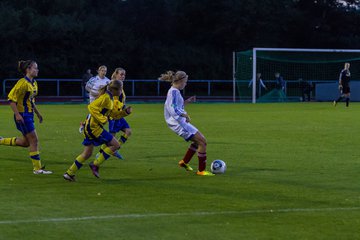 Bild 91 - B-Juniorinnen SV Henstedt-Ulzburg - Holstein Kiel : Ergebnis: 0:12